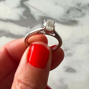 Natural Diamond 18K White Gold Solitaire Ring